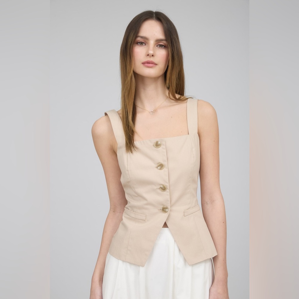 A62- Beige Button-Down Sleeveless Top